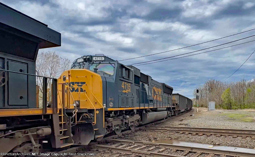 CSX 4715
